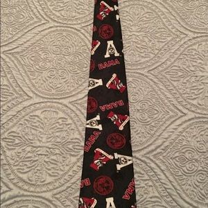 Gently worn Alabama Roll Tide Roll Necktie